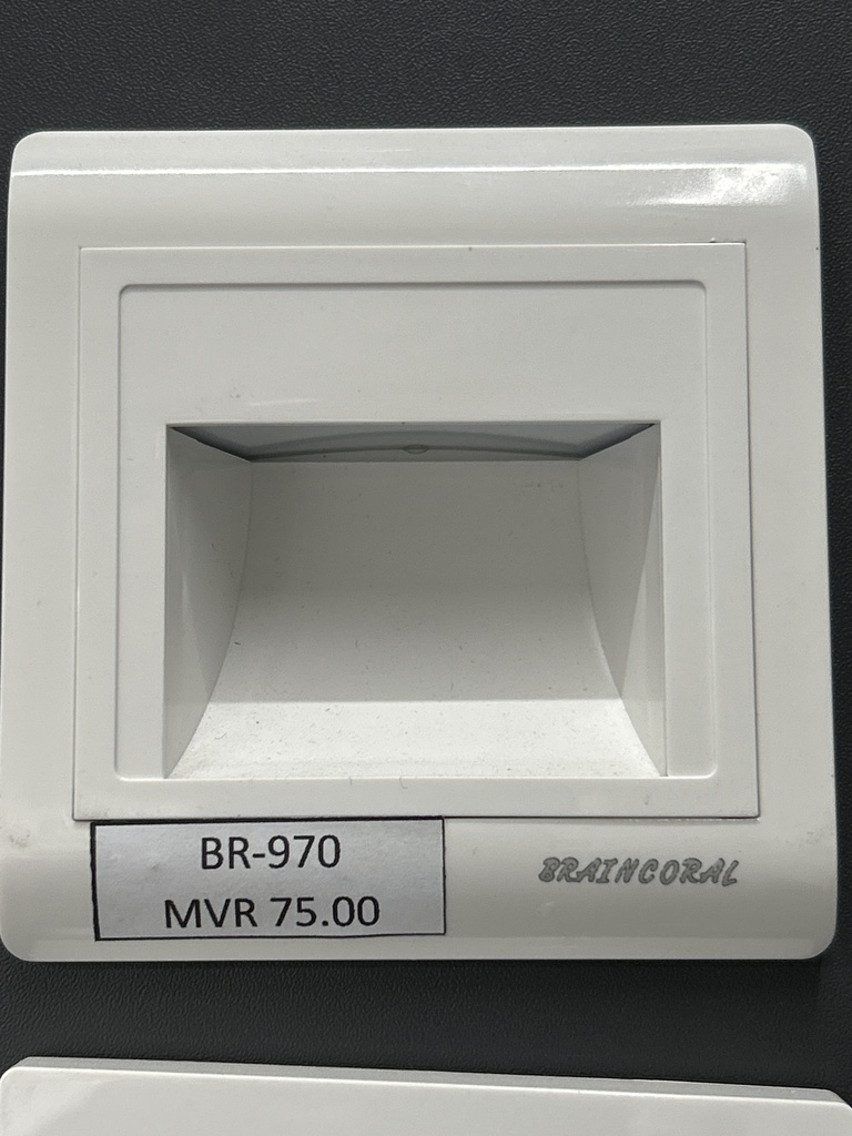 Foot Light - No Sensor, AC220V/50HZ,  Power 0.8W, White MRT203-M20 86X89X22mm 7RMB