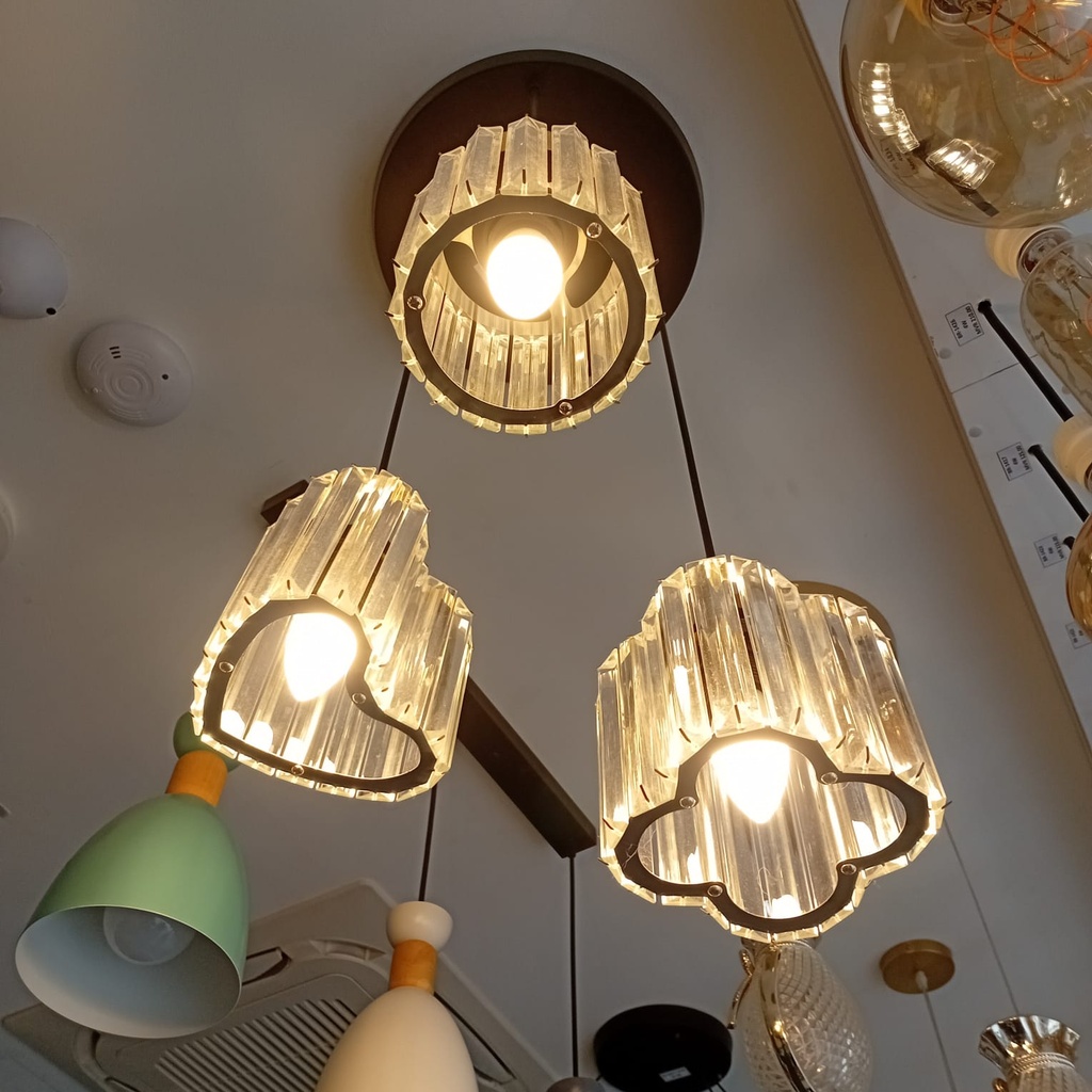 Chandelier Three Lamps A2-10