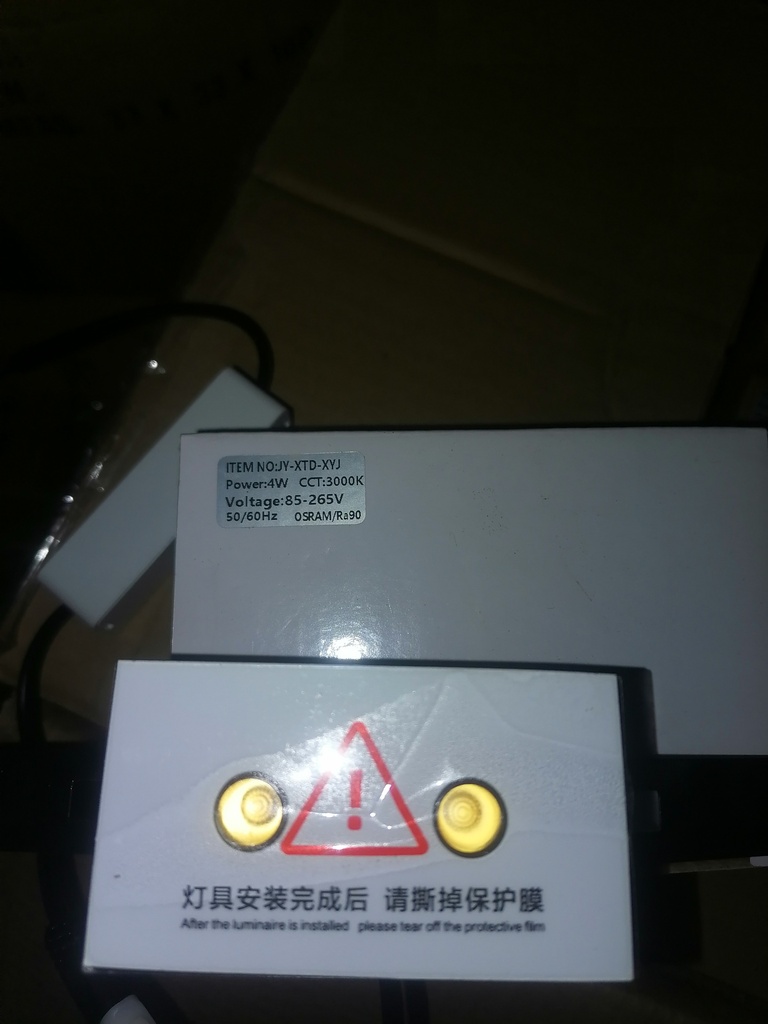 LED：OSRAM JY-XTD-XYJ Power:4W CCT:3000K C.R.I：90Ra, Size: Ф72*40*H43mm Cutting：Ф68*35mm