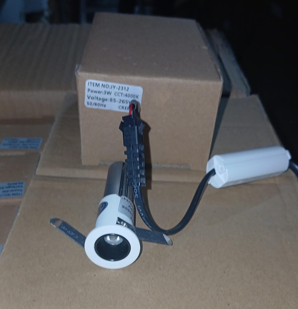 "LED：CREE
Power:3W CCT: 2000K C.R.I:  90Ra
Size：Ф24*H65mm Cutting：Ф20mm JY-2312 CCT4000K"