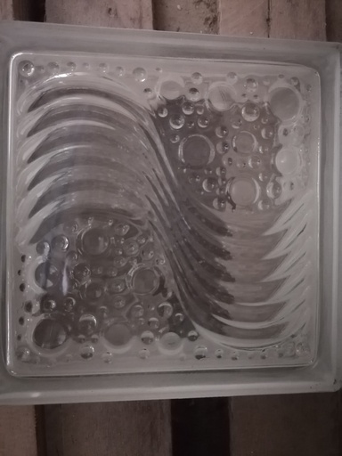 [T-G-001] GLASS BLOCK    T-G-001  19x19 mm
Box Code:  A-01