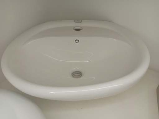 [BR-1530] Pedestal Wash Basin without Tap B160, 20", 520 x 440 x 810mm