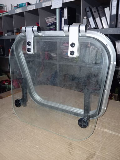 [25754] Marine, Hatch Deck Window, Clear Glass, 450MM x 400MM